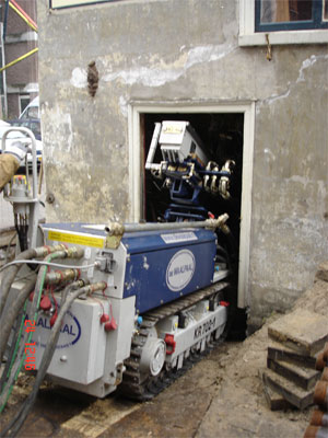 Machine door het raam 2